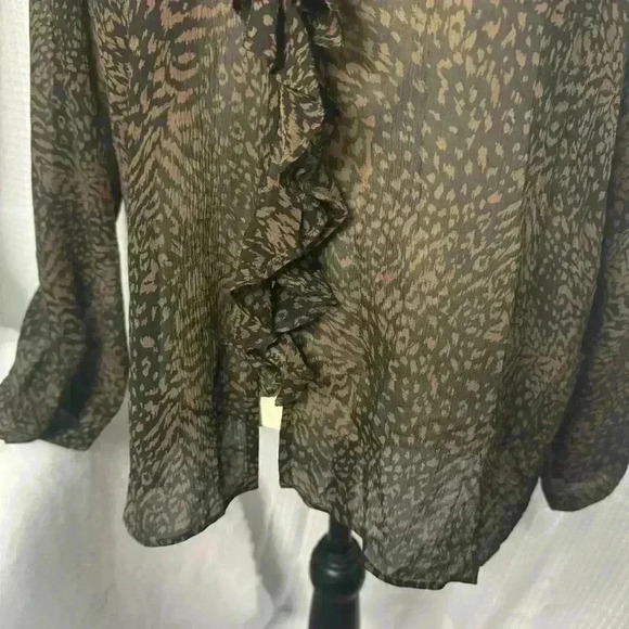 Chico’s Size 2 Large Women’s 100% Silk Sheer Animal Print Long Sleeve Ruffles - Picture 3 of 9